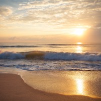 Waves breaking on shore